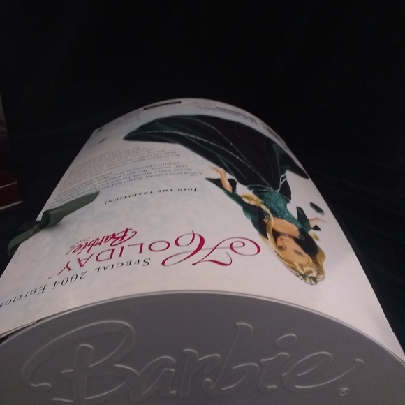Mattel Barbie 2fer Holiday Rare Vintage Barbie special 2004 Ed., & 2002 Ed. NIB - Picture 8 of 8